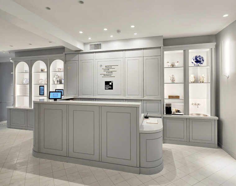 Agencement muséographique sur mesure de la Maison Natale Claude Debussy à Saint-Germain-en-Laye. ©Atelier FCS